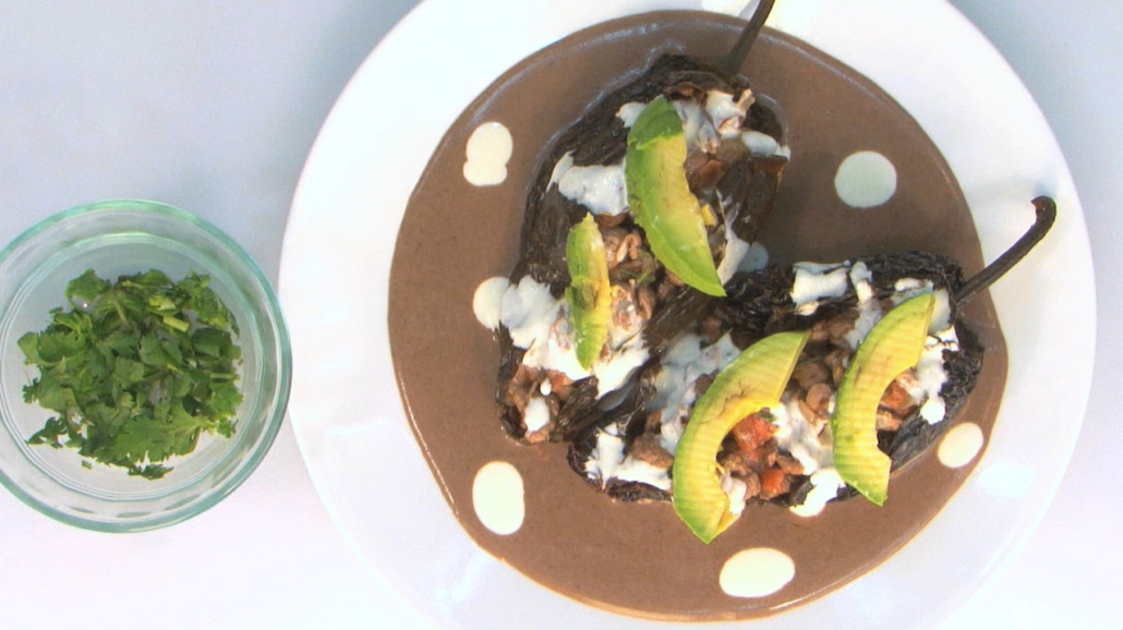 Chile Ancho Relleno de Arrachera - Koblenz Electrica